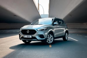 الاستفادة من تأجير السيارات الشهرية الرخيصة في المملكة العربية السعودية